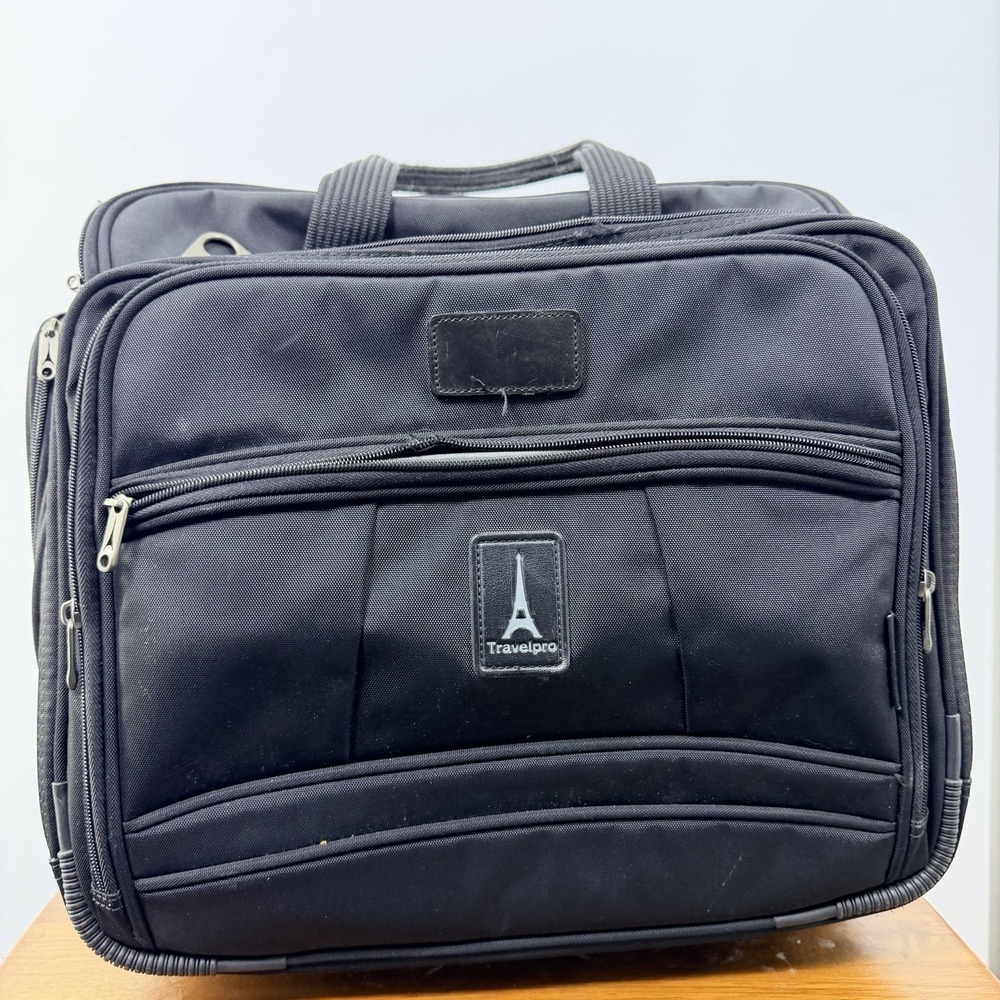Travelpro Crew 5 Rolling Pilot Flight Bag Underseat Carry On‎ Luggage Organizer